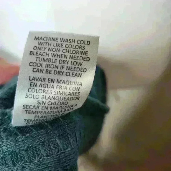 Cha Sor women's forest green long sleeve thermal top size medium - Picture 6 of 7